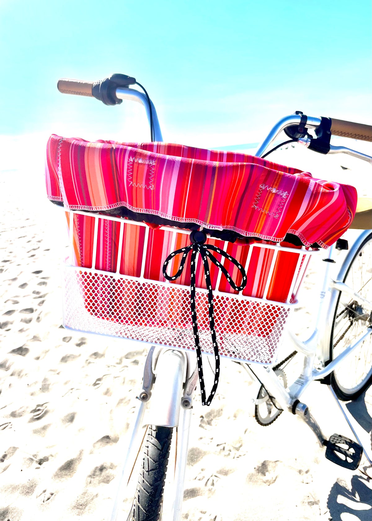 Bike Basket Liner Beach Bag and Travel Tote - All in ONE Bag  Neoprene Water Resistant